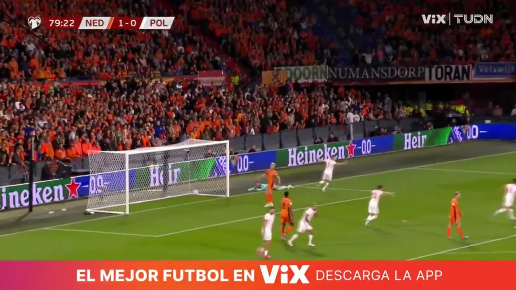 荷兰1-1遭波兰扳平!维拉铁闸卡什爆射世界波破门!