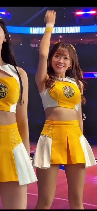 我爱台妹!看看来自宝岛美女啦啦队的表演,实在太赞了