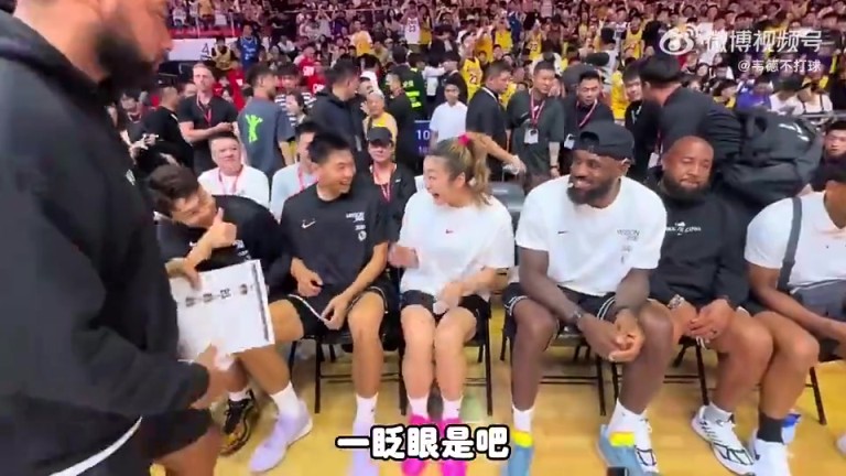 杨毅:线上詹黑这么多,但线下死忠粉更多,过去只有乔丹来才这样